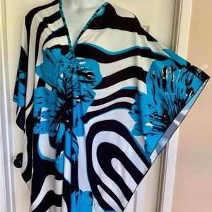 NWT….BSUBSEACH.. Floral maxi Kaftan beach coverup